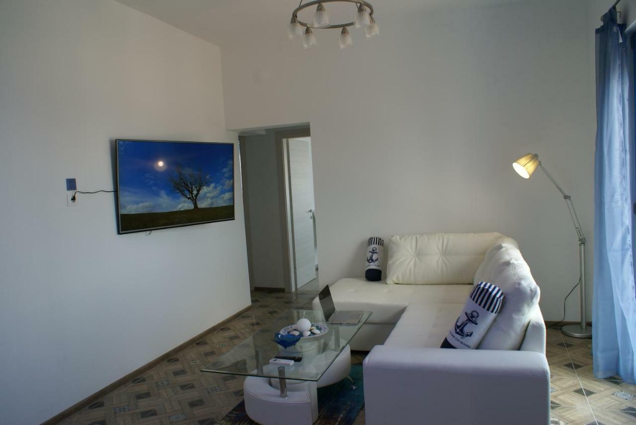 Island Apartment Kavala Eksteriør billede